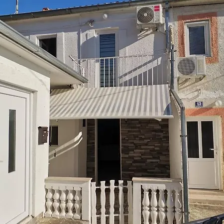 Apartman With A Parking Space Povile, Novi Vinodolski - 16127 *