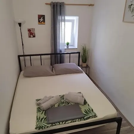 Appartamento With A Parking Space Povile, Novi Vinodolski - 16127