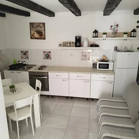 Appartamento With A Parking Space Povile, Novi Vinodolski - 16127 Povile